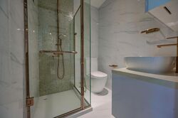 Viz At Holland (D10), Condominium #470790551